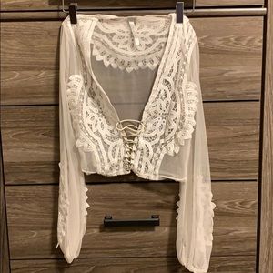 Ivory bolero / shrug / crop lace top. Size small.